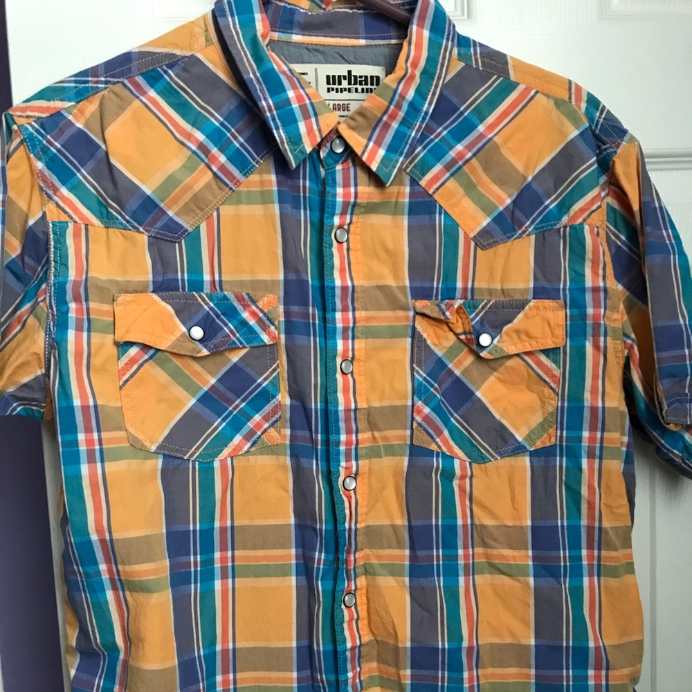 Mens Button-down Plaid Shirt